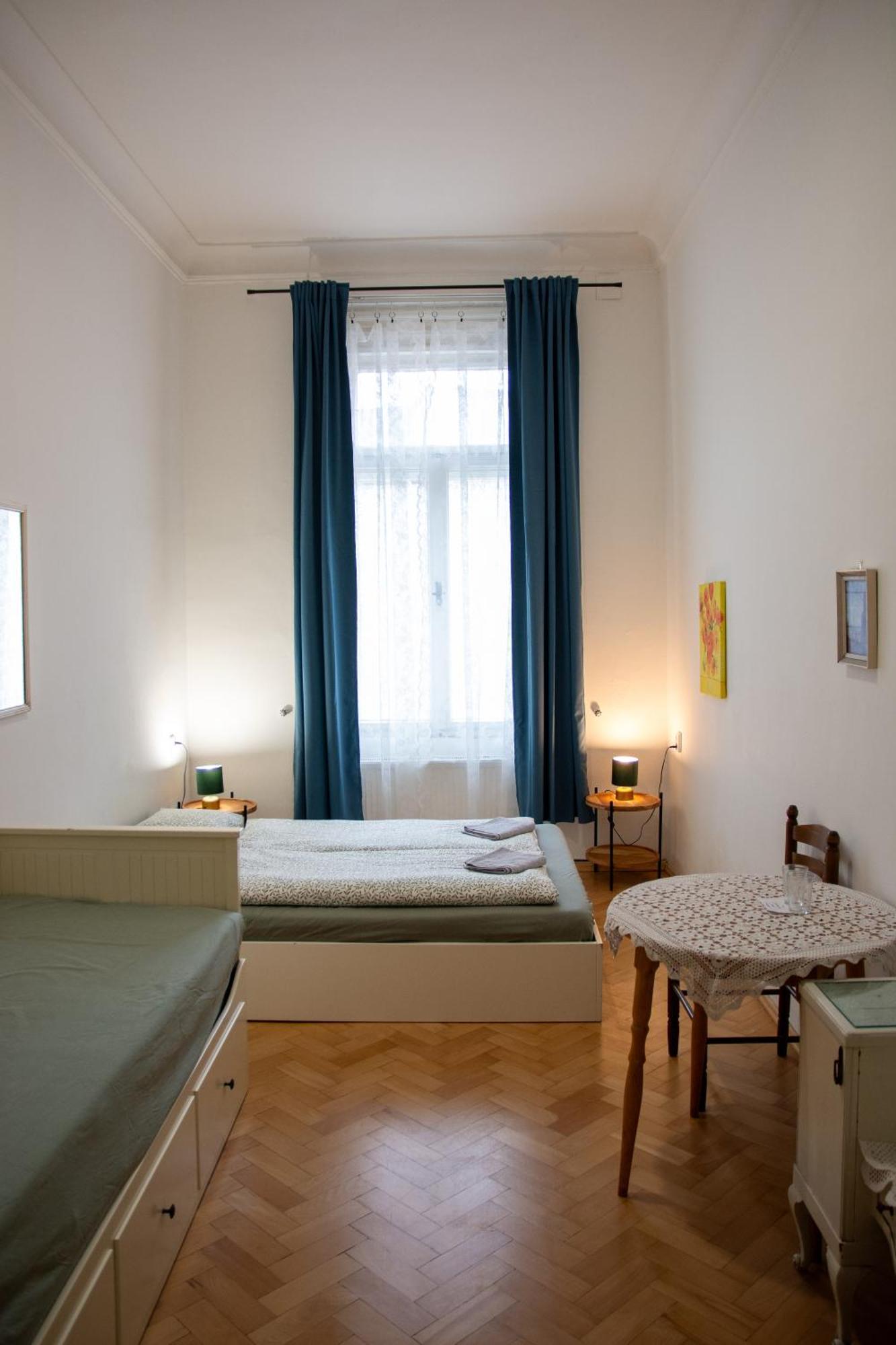 Hostel Moravia Острава Экстерьер фото
