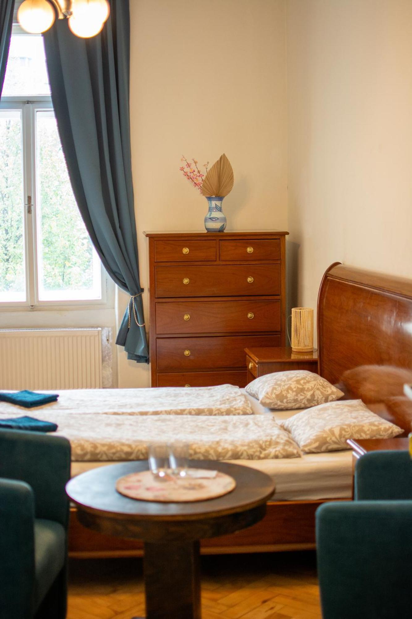 Hostel Moravia Острава Экстерьер фото