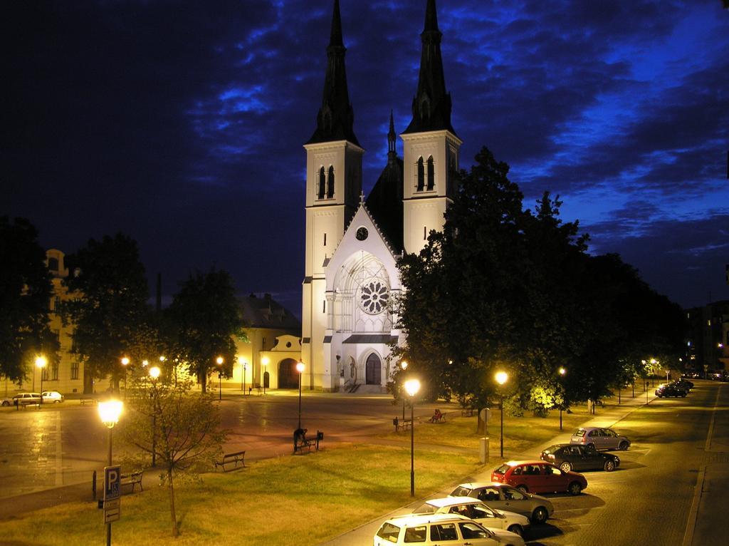 Hostel Moravia Острава Экстерьер фото